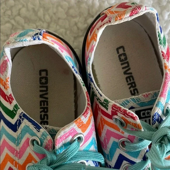 Converse All Star Colorful Chevron Kids Sneakers size 13youth - Picture 12 of 12